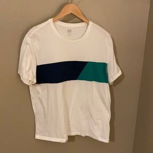 Men’s Large used good condition Gap Crew Neck T-shirt